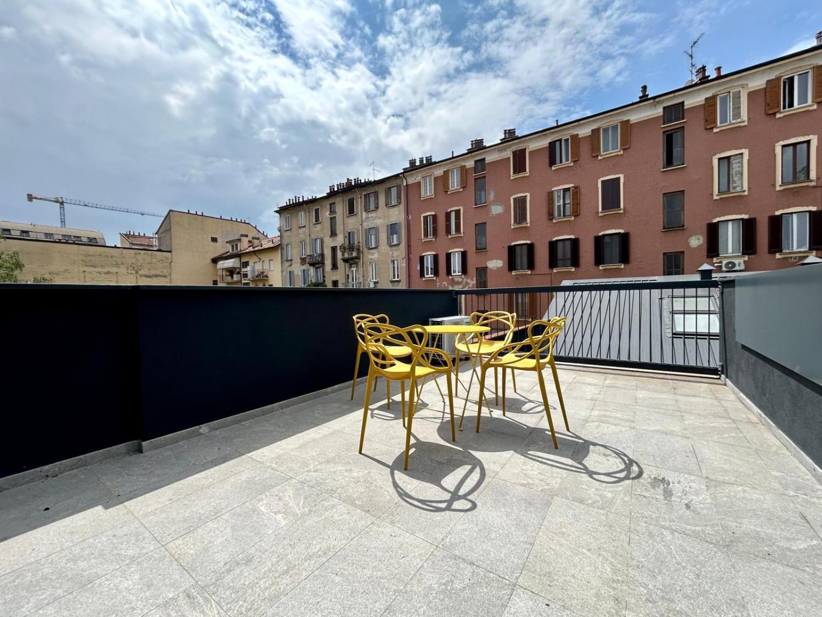 Kibilu Luxury Apt With Terrace, Isola District And Near Garibaldi Station Milão Exterior foto